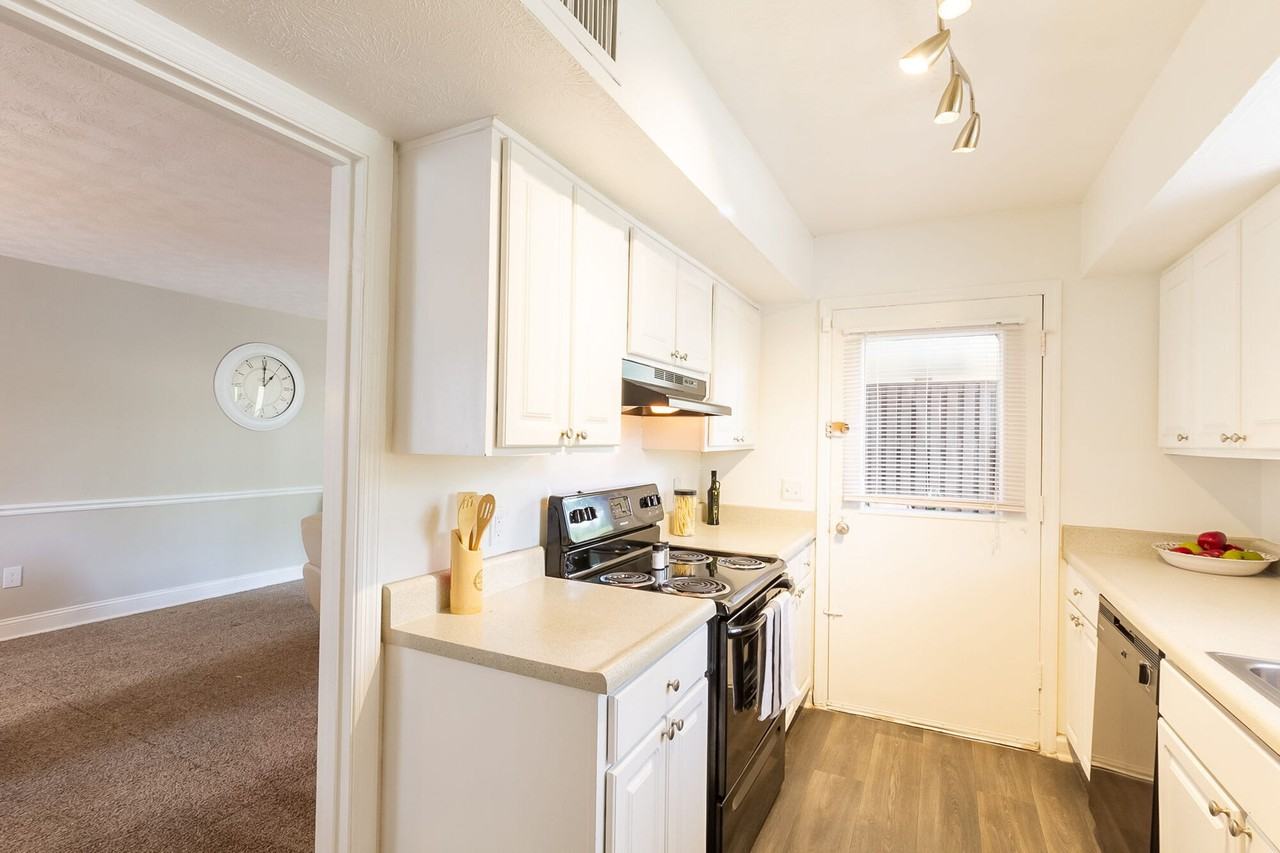 The Quarry - Photo 3 of 50