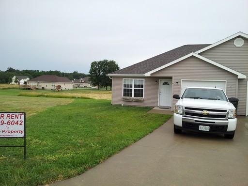 188 SE 1171 - Photo 2 of 12