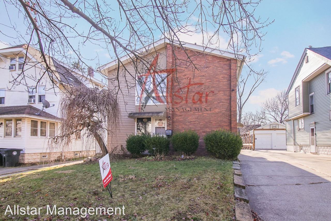 3032 E Mapledale Ave Apartments in Firestone Park, Akron, OH 44301