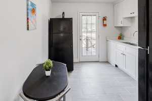 featured image of Sweetbriar Ln