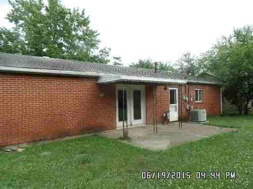 201 Stratmore St - Photo 2 of 19