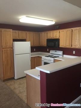 1016 Opal St #202 - Photo 3 of 13