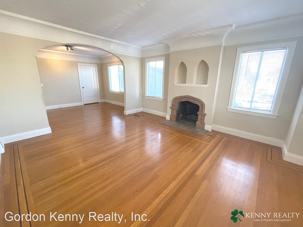 439 San Anselmo Ave S - Photo 2 of 17