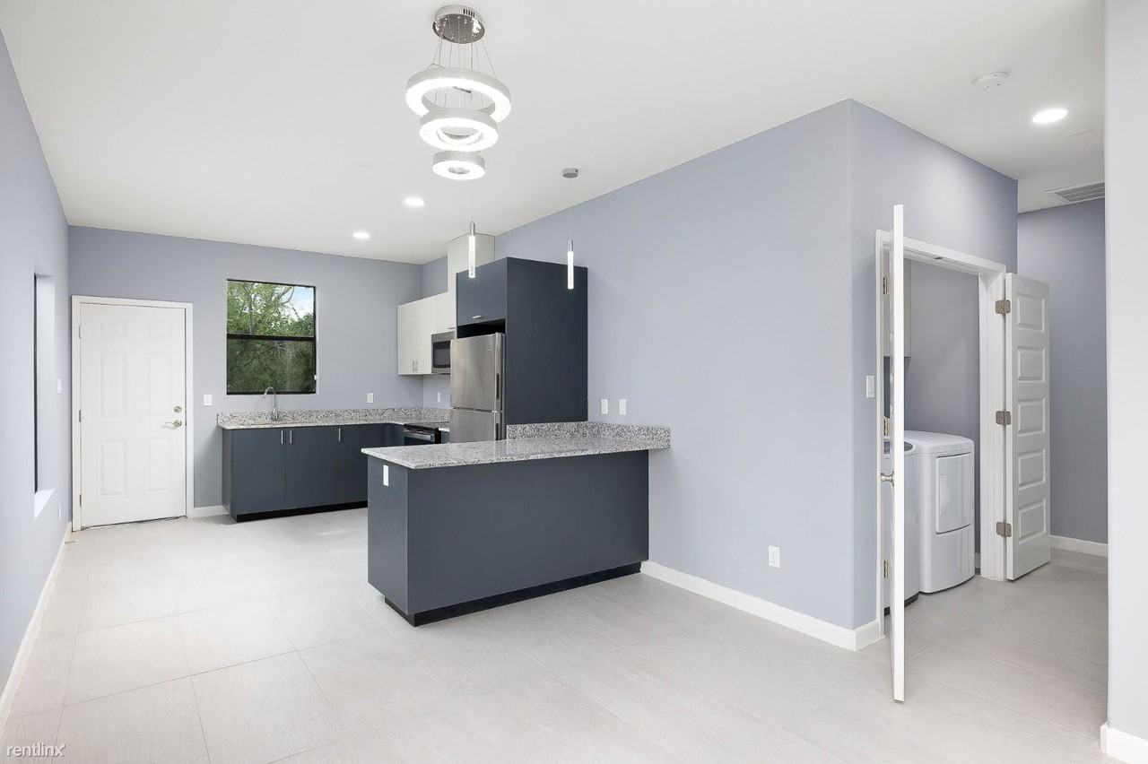 1208 W HARRISON AVE - Photo 3 of 16