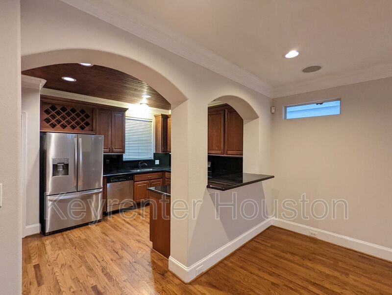 5130 Scotland St - Photo 7 of 24