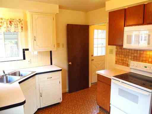 29705 Orangelawn - Photo 2 of 7