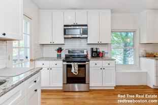 21 Kinross Rd #3 - Photo 1 of 1