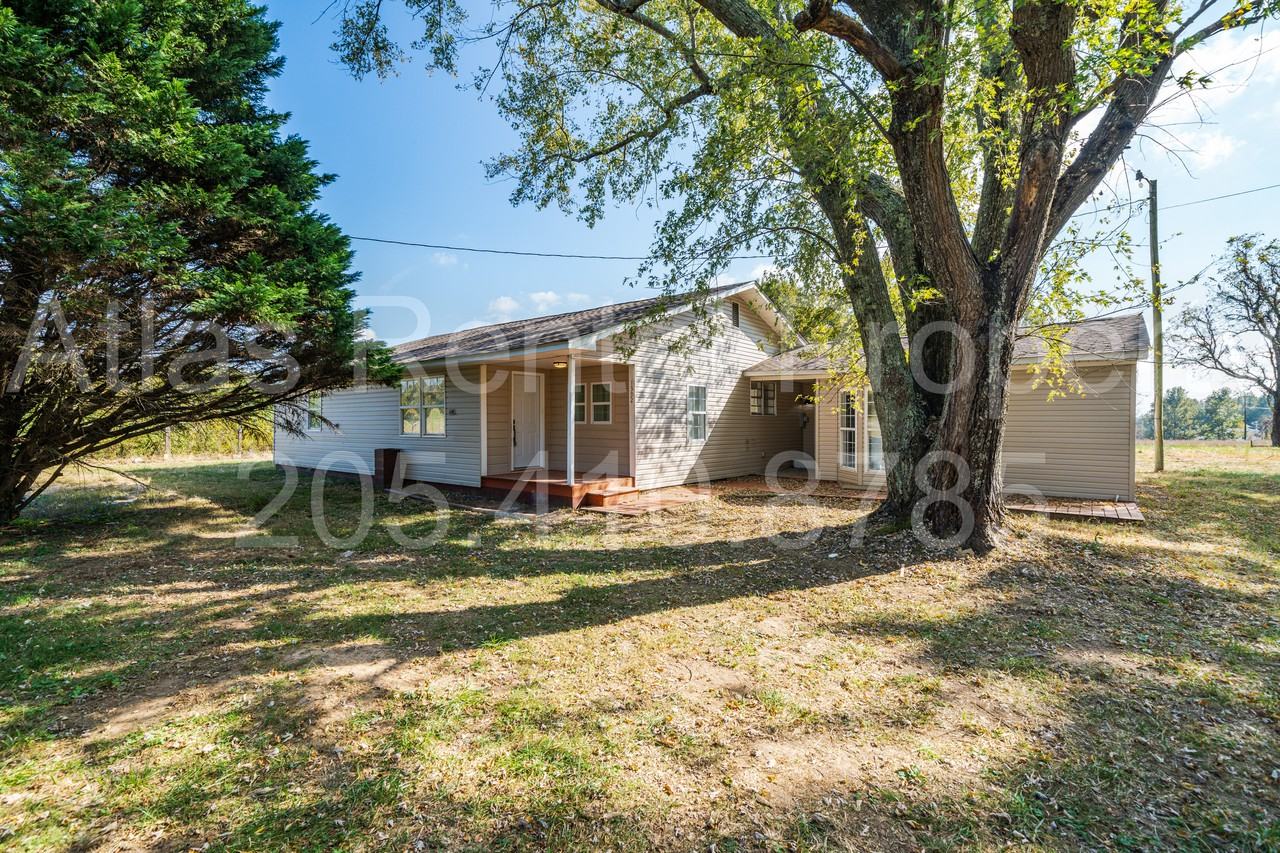 1392 Swearengin Rd - Photo 2 of 22