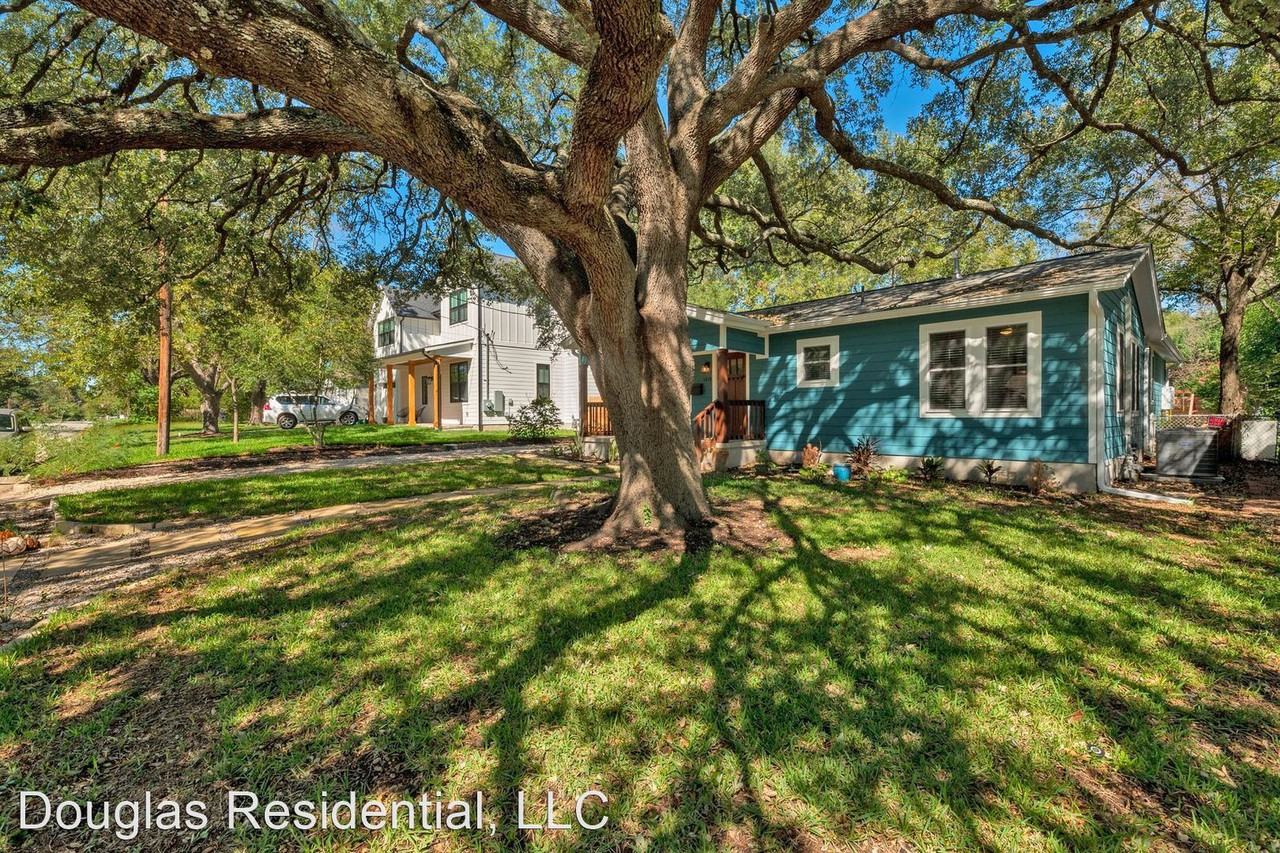 1210 Madison Ave - Photo 2 of 24