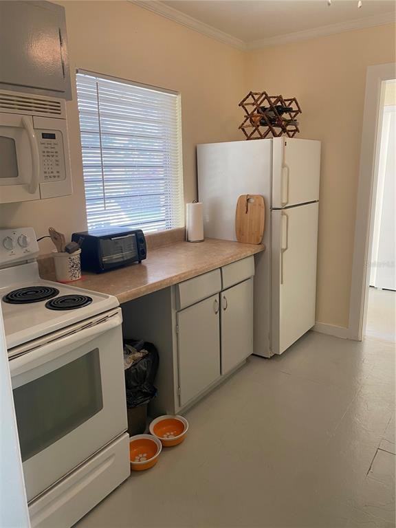 22088 Belinda Avenue - Photo 2 of 14