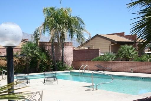 4304 E Presidio Rd - Photo 2 of 10