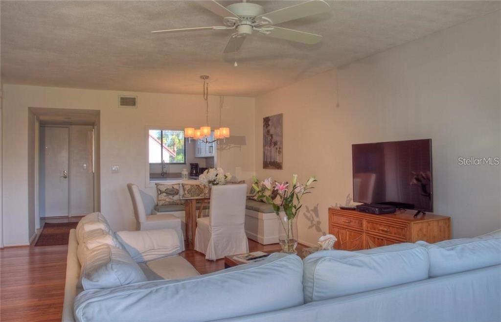 1622 Stickney Point Rd #22-202 - Photo 6 of 24