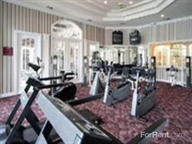 Grand Reserve at Park Isle - Photo 2 of 23