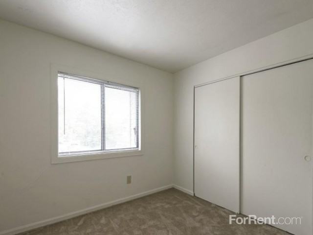 Willows of Springdale - Photo 2 of 27