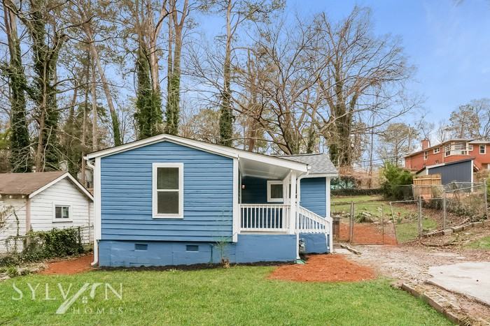 45 Spring Ln Nw - Photo 2 of 15