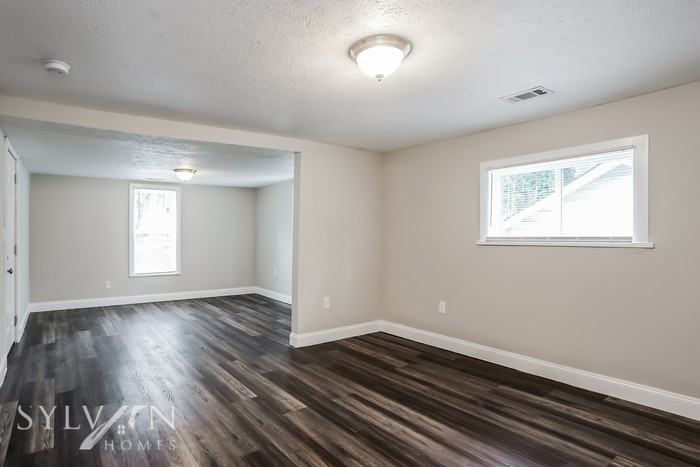 45 Spring Ln Nw - Photo 3 of 15