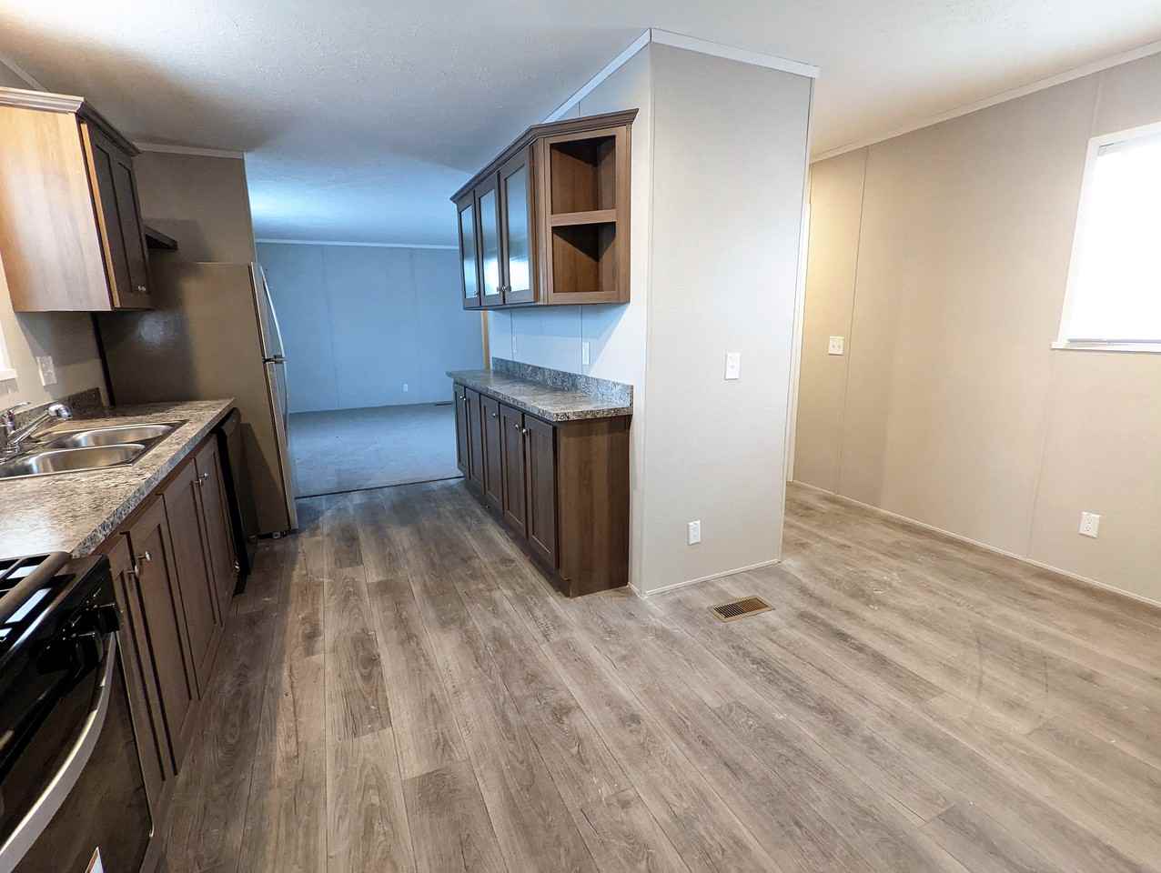 630 Oregon #630 - Photo 3 of 11