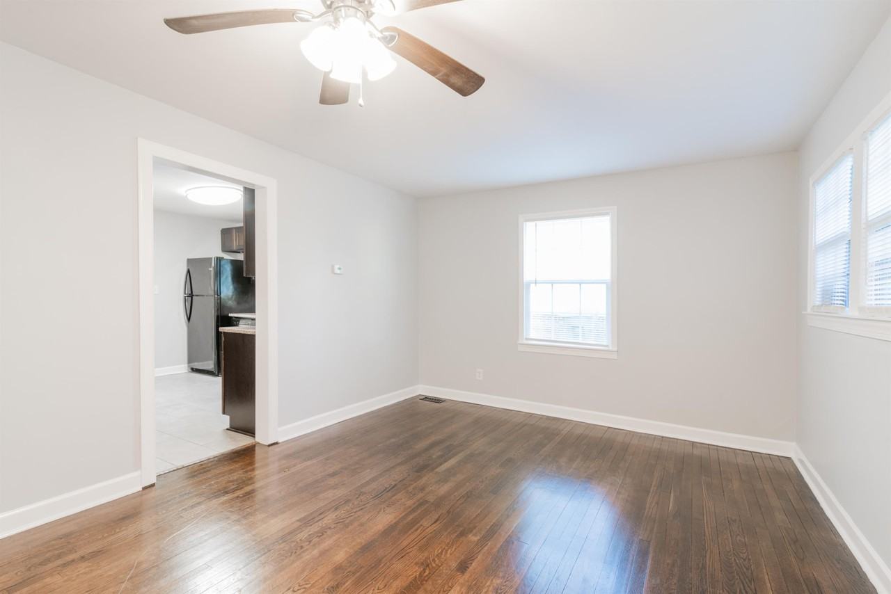2108 Highland St #1 - Photo 4 of 23