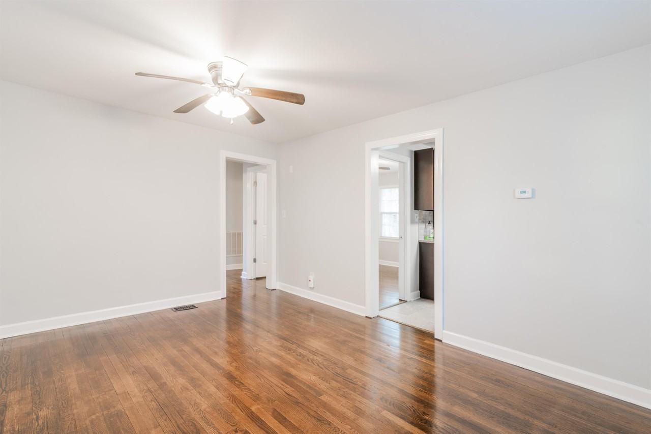 2108 Highland St #1 - Photo 5 of 23
