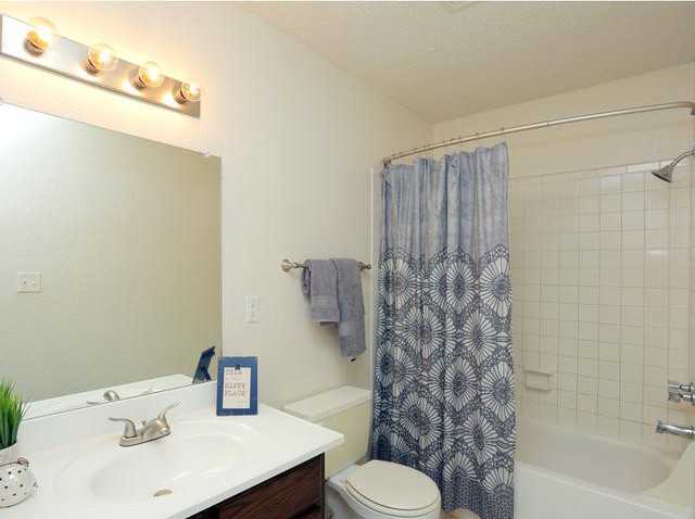 5051 S Toledo Ave - Photo 4 of 21