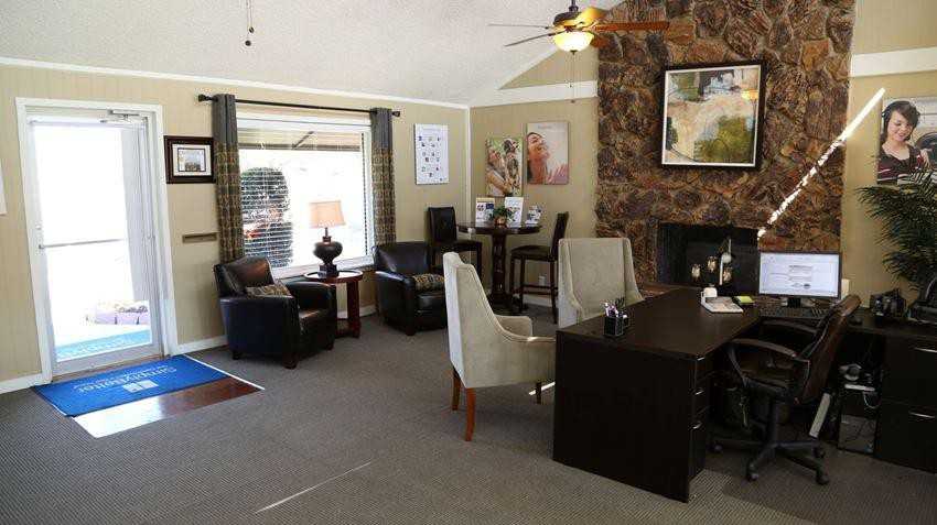 2950 Pleasant Ave - Photo 4 of 16