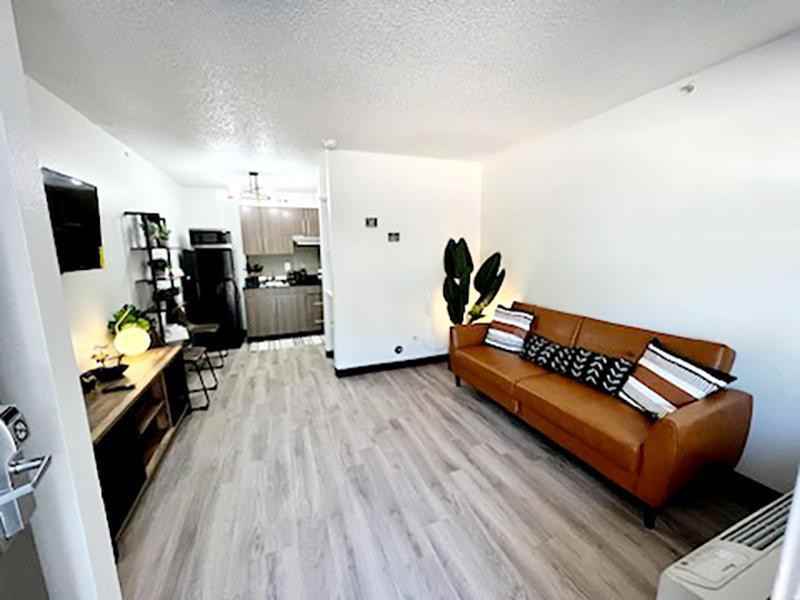 14255 Northwest Fwy - Photo 3 of 9