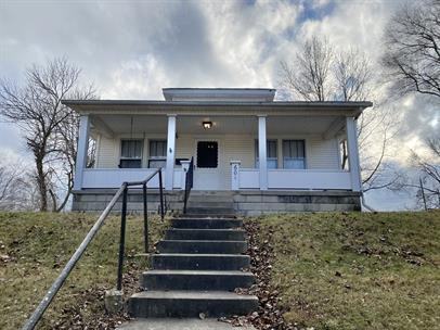 601 Clark Ave - Photo 2 of 14