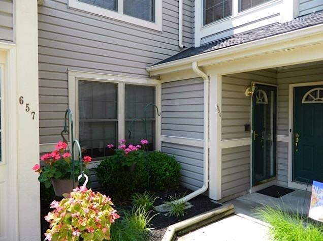 656 Steeplechase Ct - Photo 2 of 21