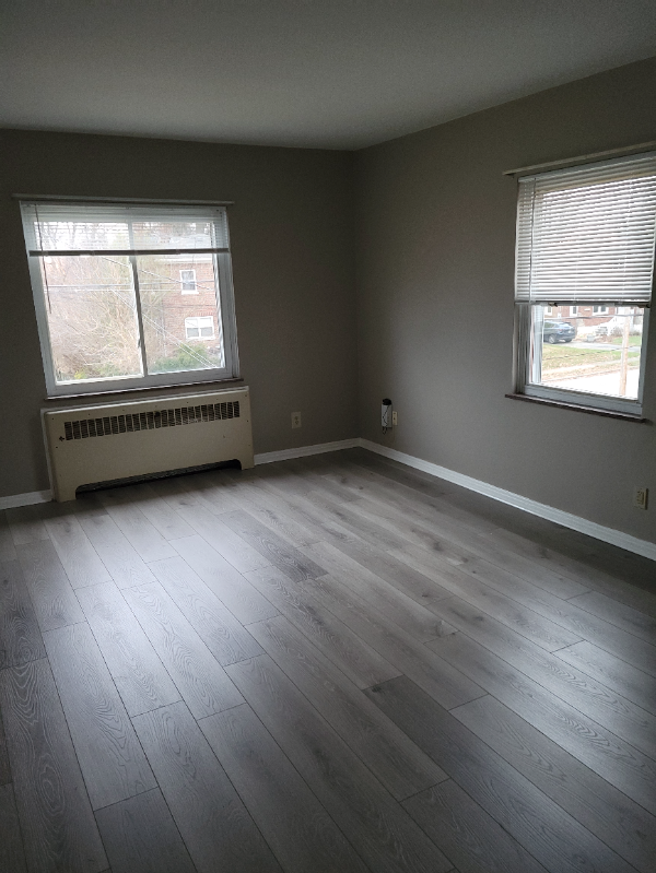 4216 South Ave #4 - Photo 2 of 8