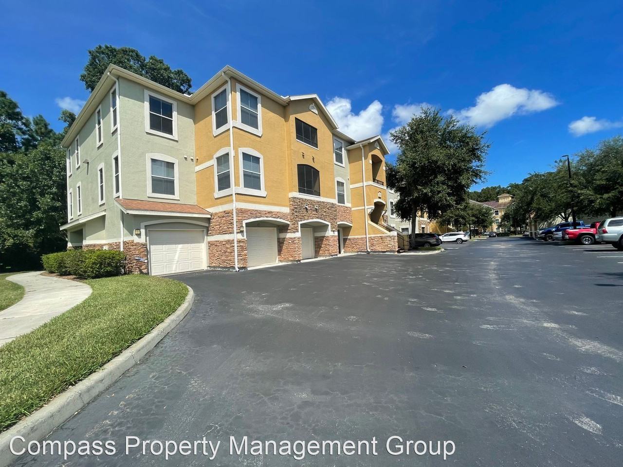 8539 Gate Pkwy W #1713 - Photo 3 of 12