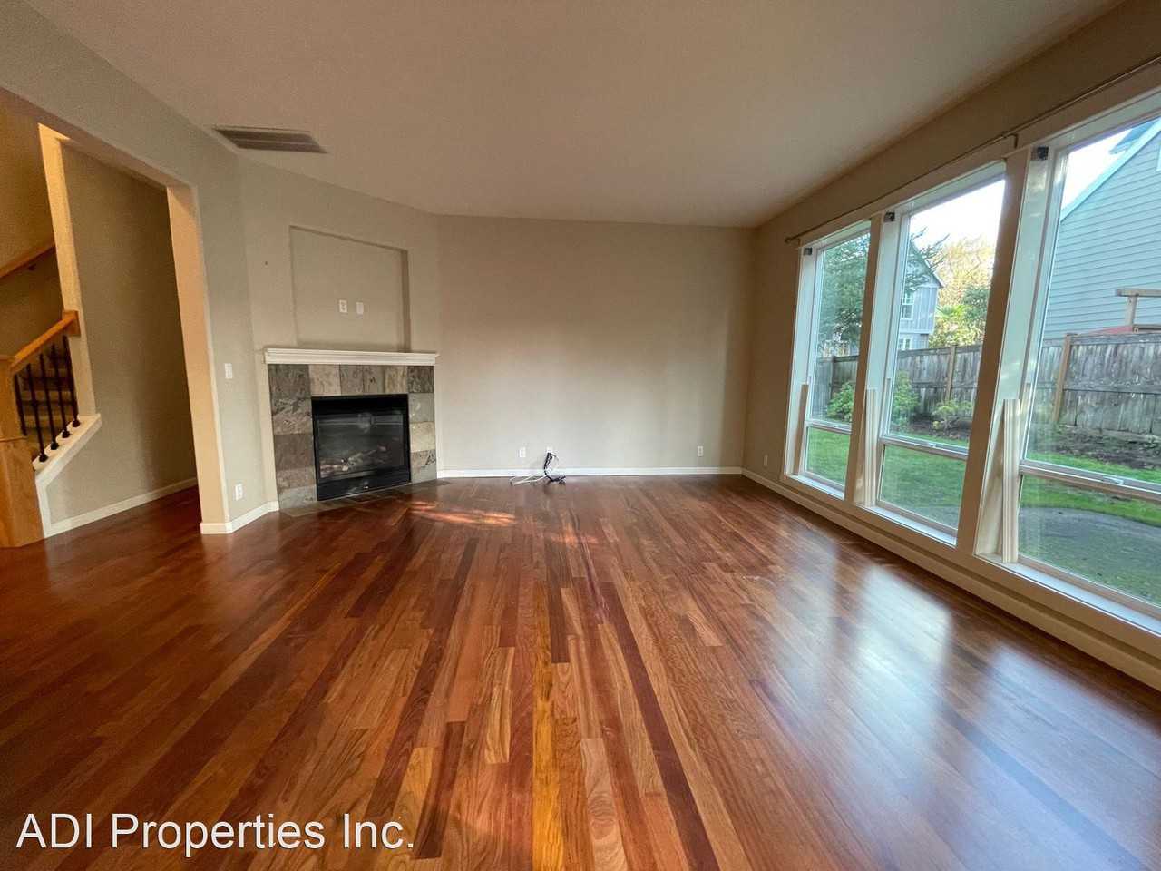 11740 Sw Errol St - Photo 3 of 20