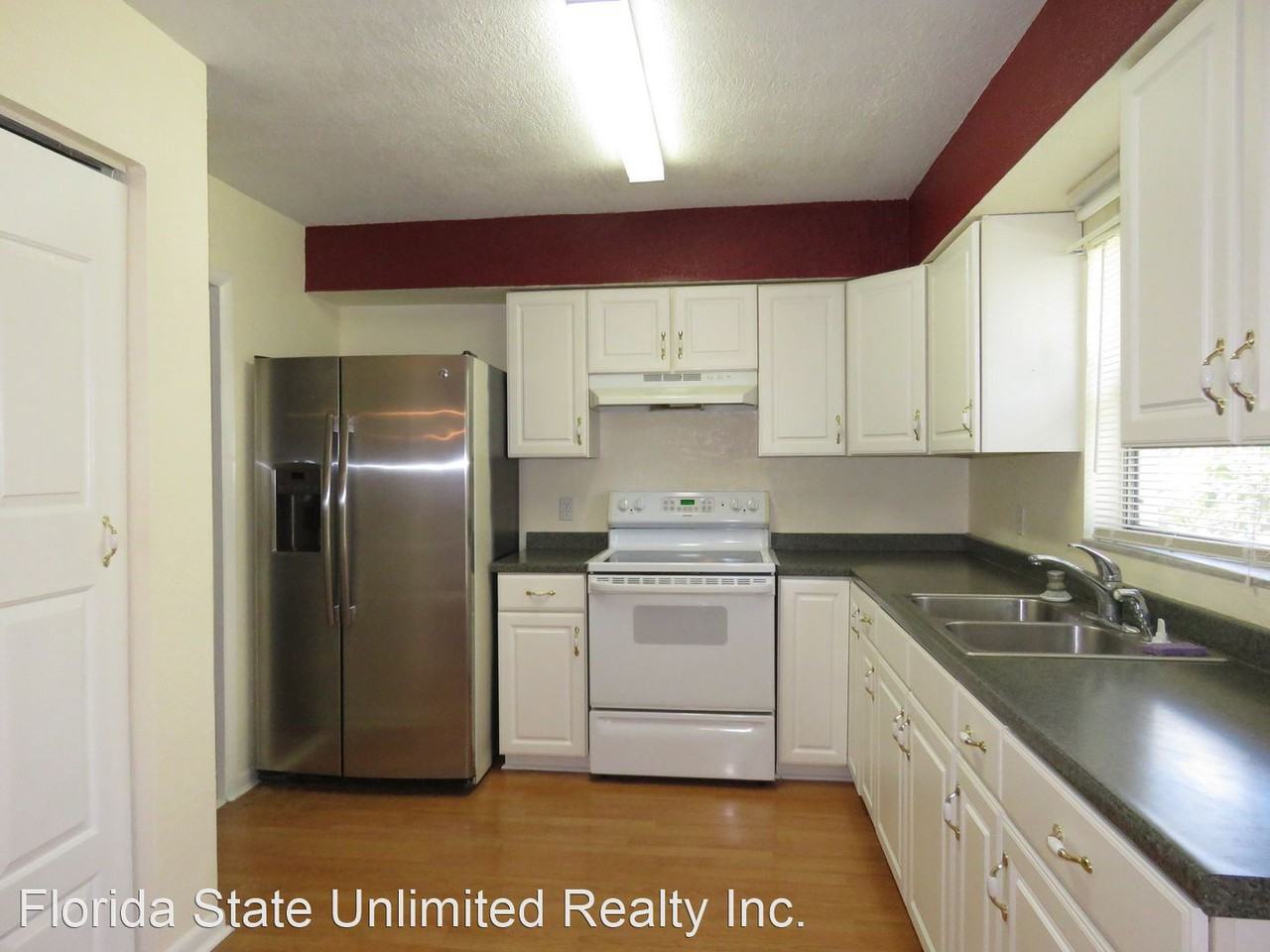 8606 Wood Ridge Rd - Photo 2 of 11