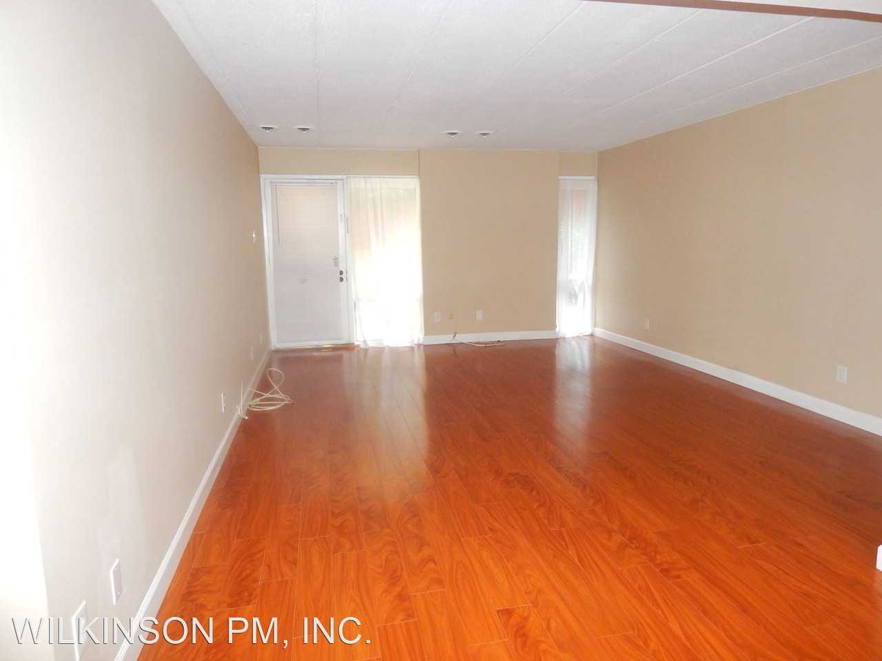 2523 Huntington Ave #25 - Photo 2 of 4