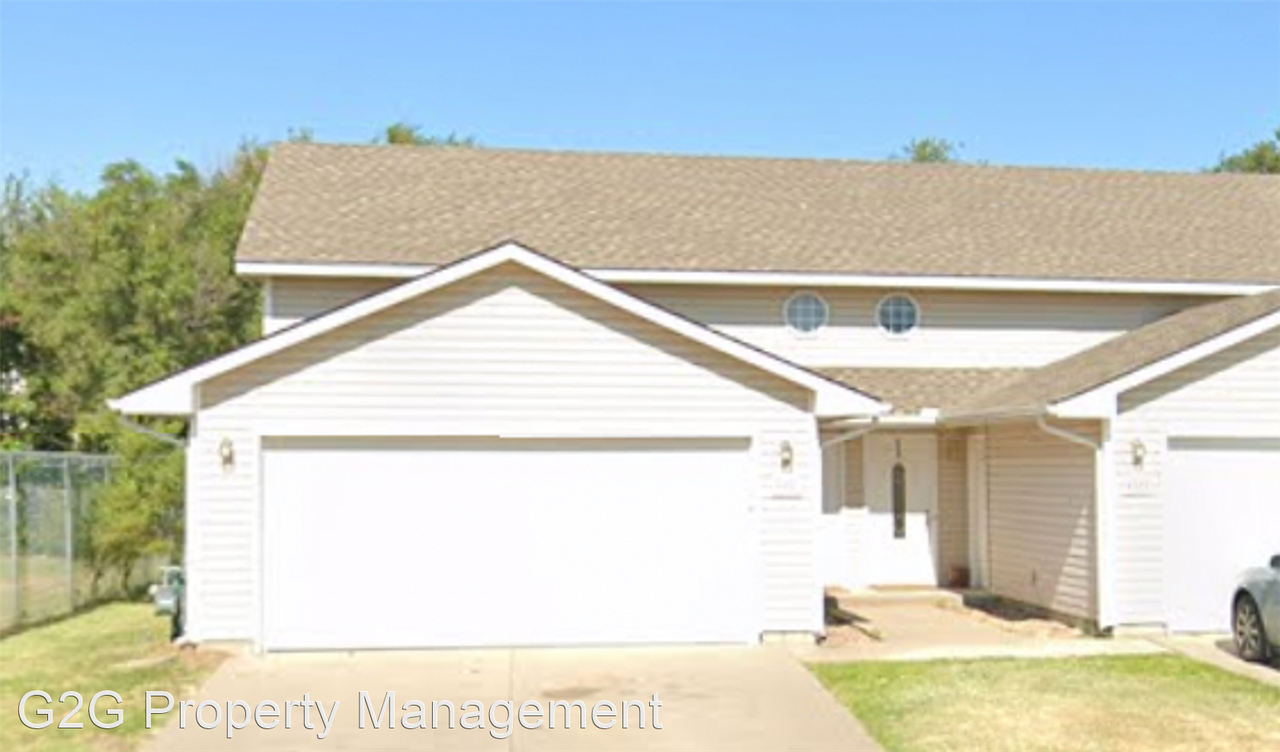South Elizabeth Duplexes Apartments in South Seneca, Wichita, KS 67217