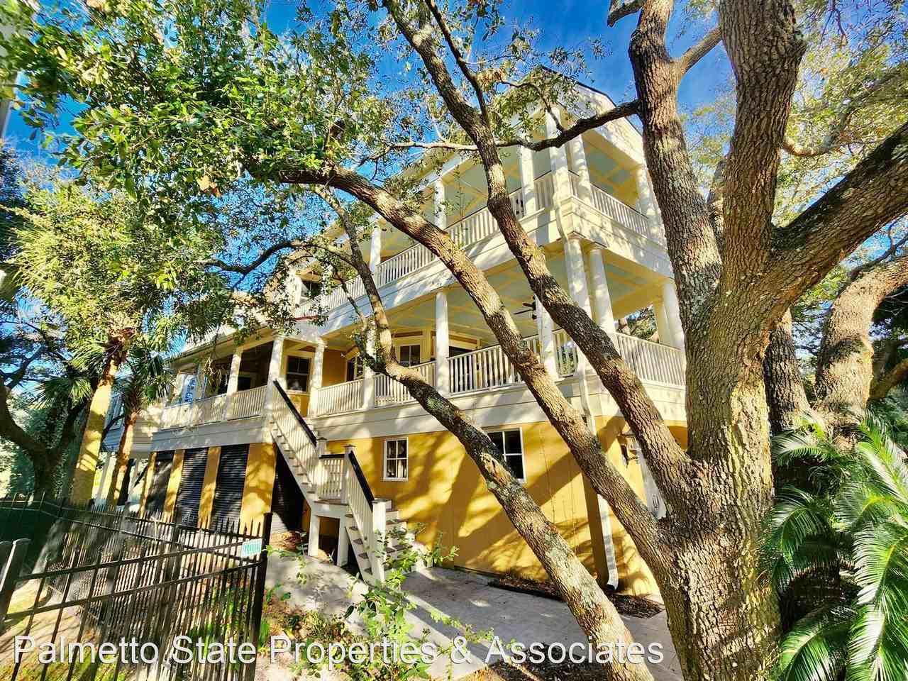 805 Harbour Watch Ct - Photo 3 of 42