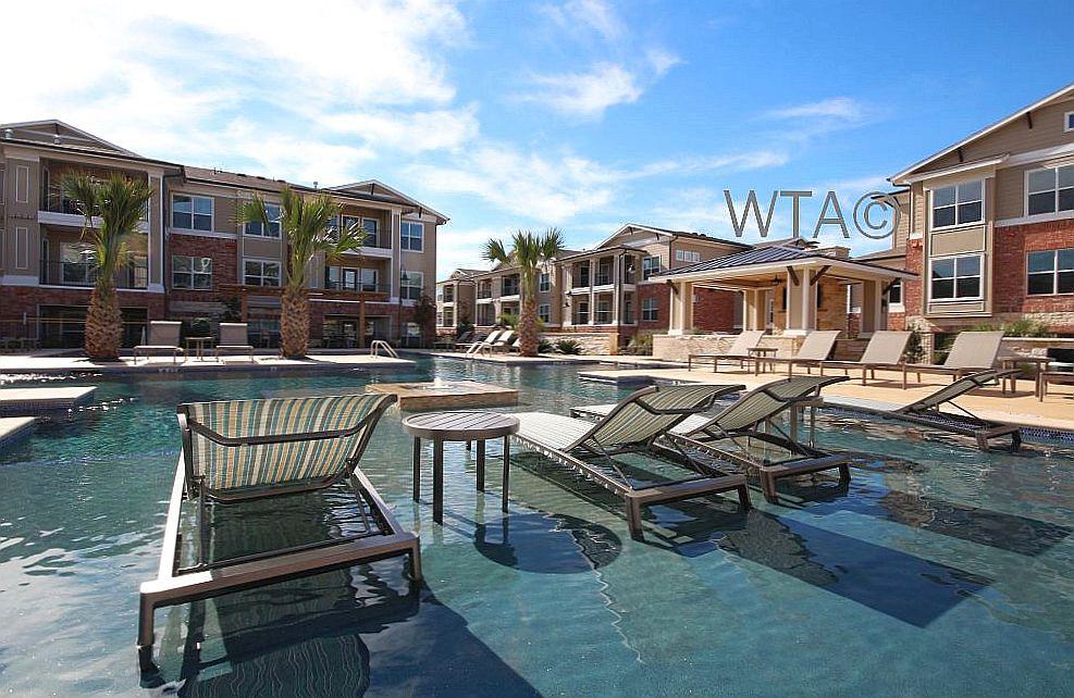 9308 S 1st ST - Photo 3 of 31