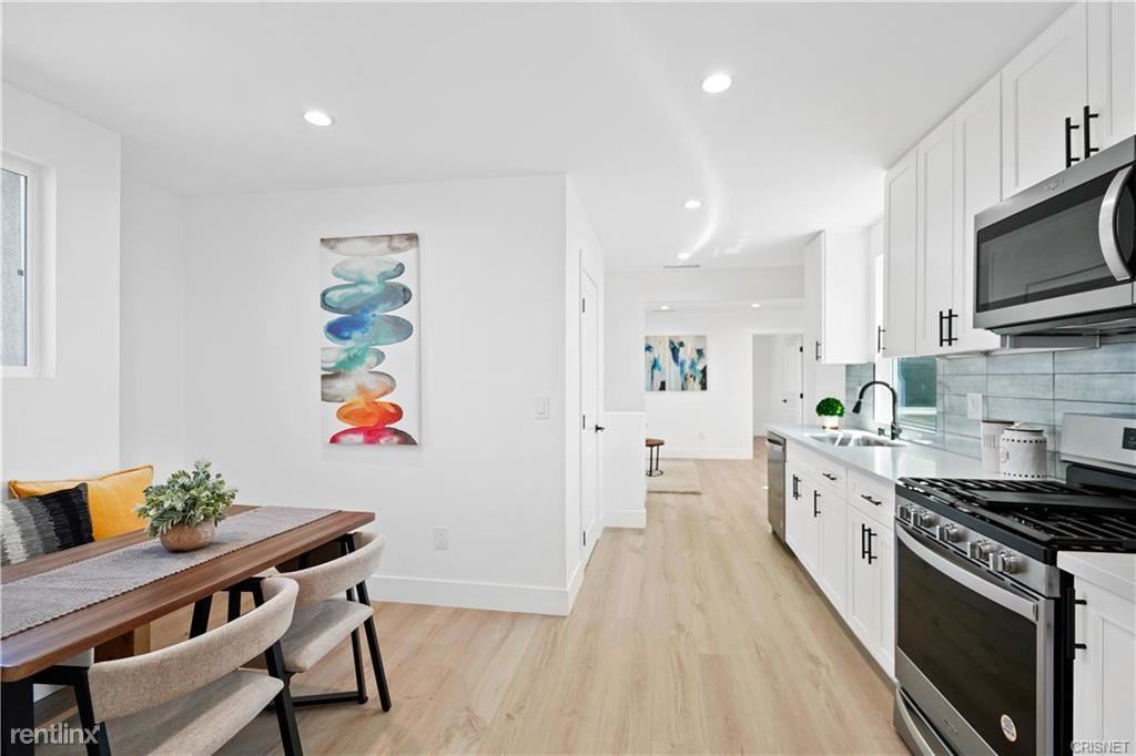 6659 Delco Ave - Photo 3 of 13