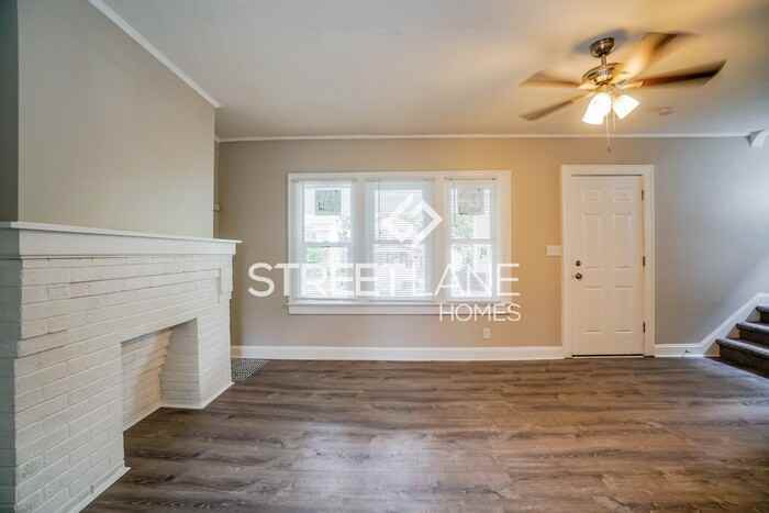 593 S Ogden Ave - Photo 2 of 15