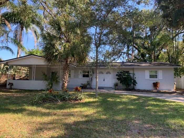 14903 Lejuene Ln - Photo 3 of 34