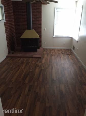 1 Fiora Dr - Photo 3 of 10