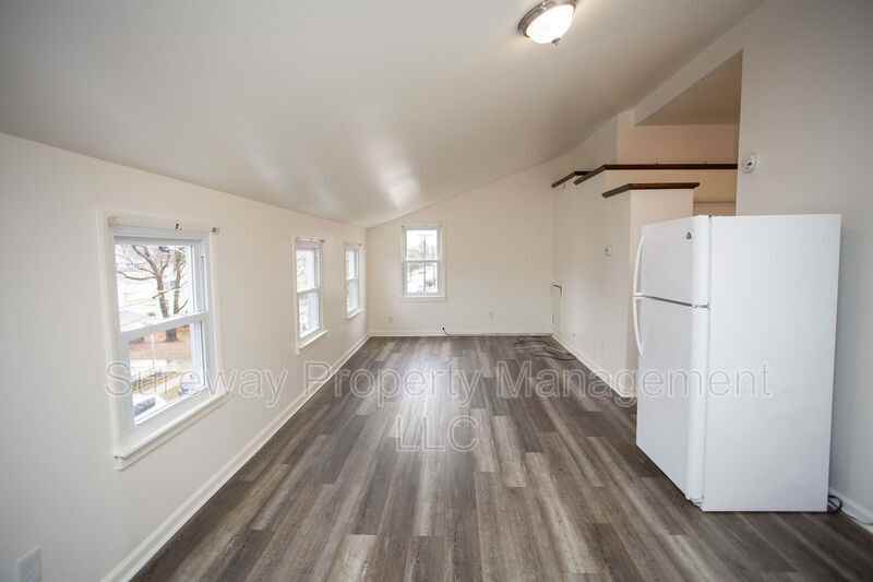 510 Ash St #512 - Photo 2 of 26