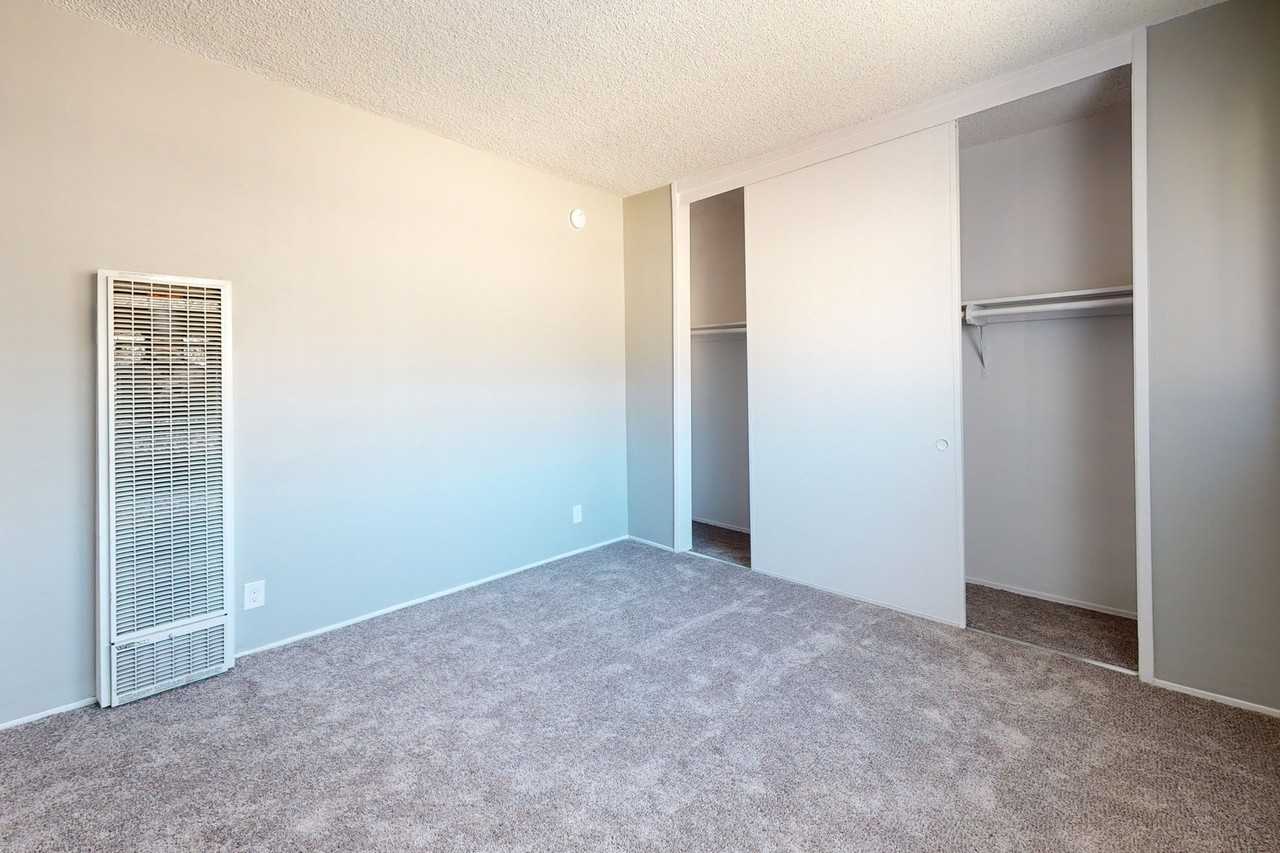 Hughes Avenue Apartments - Photo 5 of 19