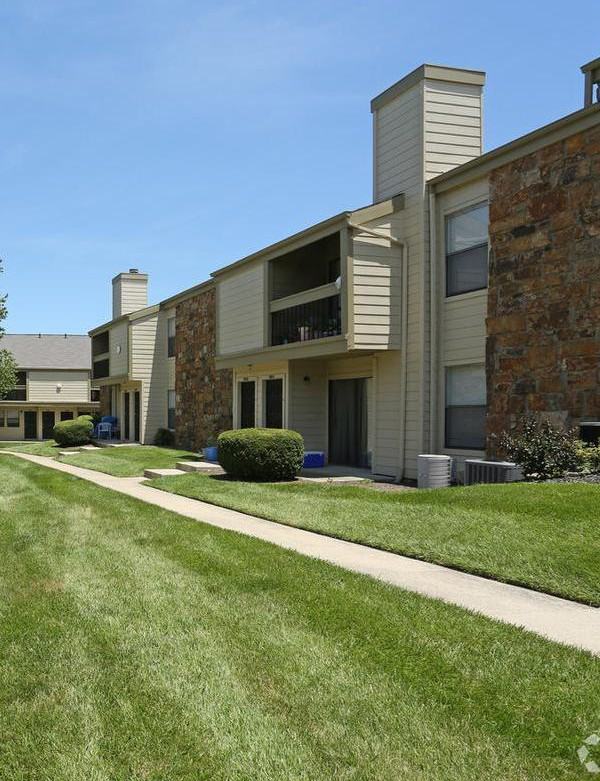 1550 Trent Blvd - Photo 7 of 18