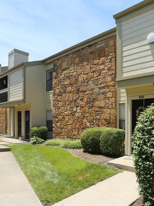 1550 Trent Blvd - Photo 6 of 18