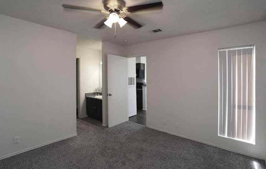 9100 Andrews Hwy - Photo 6 of 26