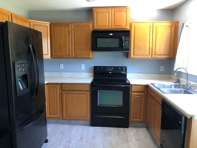 3049 Sw Denton St - Photo 3 of 14