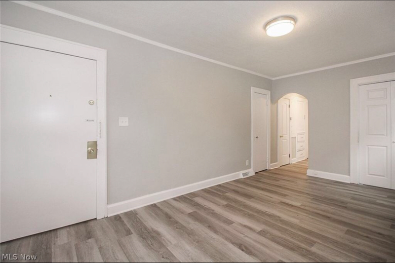 3188 W 111th St #2 - Photo 2 of 9