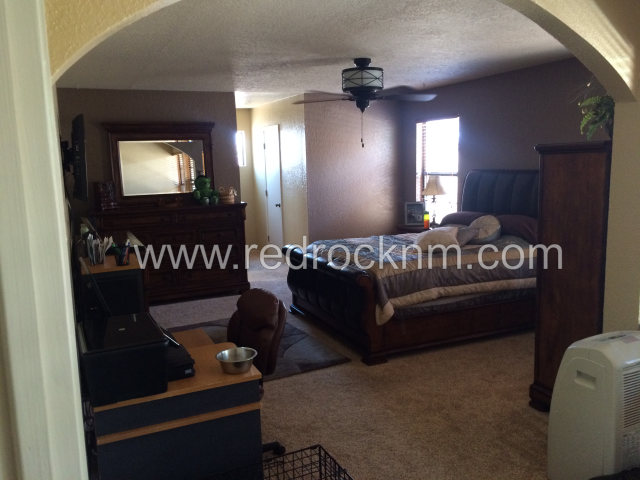 5220 Zurich Pl NE - Photo 2 of 15