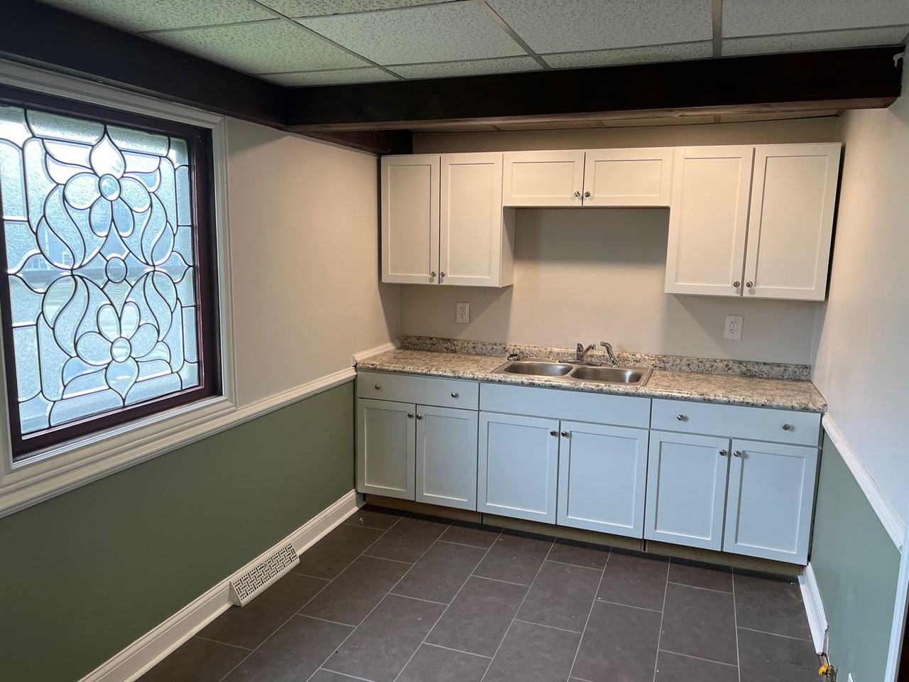 1004 Butler Avenue - Photo 2 of 7