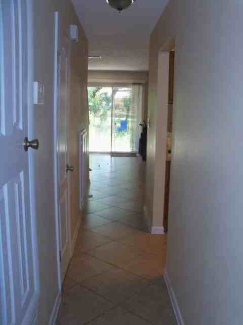 337 Woodham Ct - Photo 2 of 6